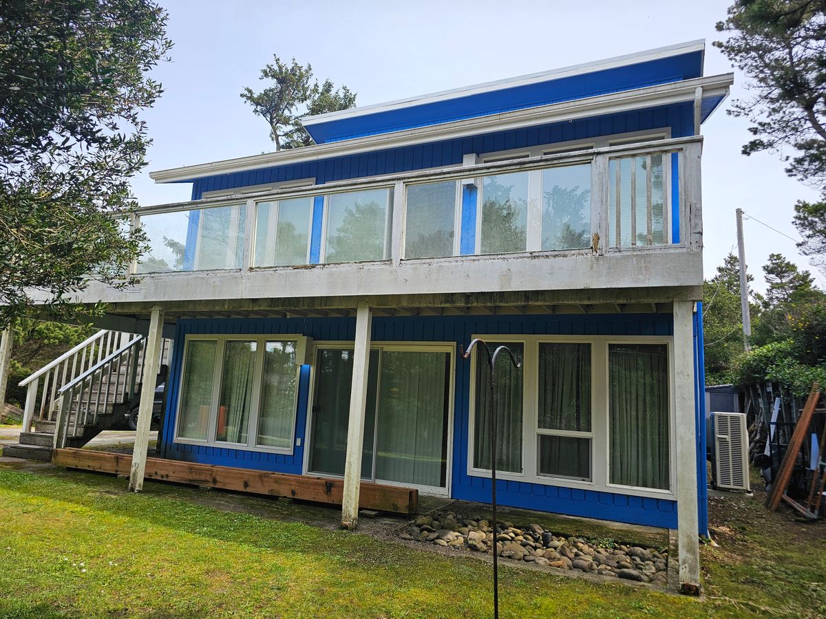 Exterior Painting for BTC Construction in Florence, OR