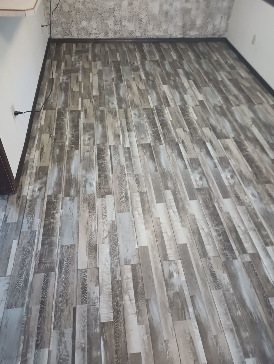 Flooring for JDs Home Services LLC in Roscoe, TX