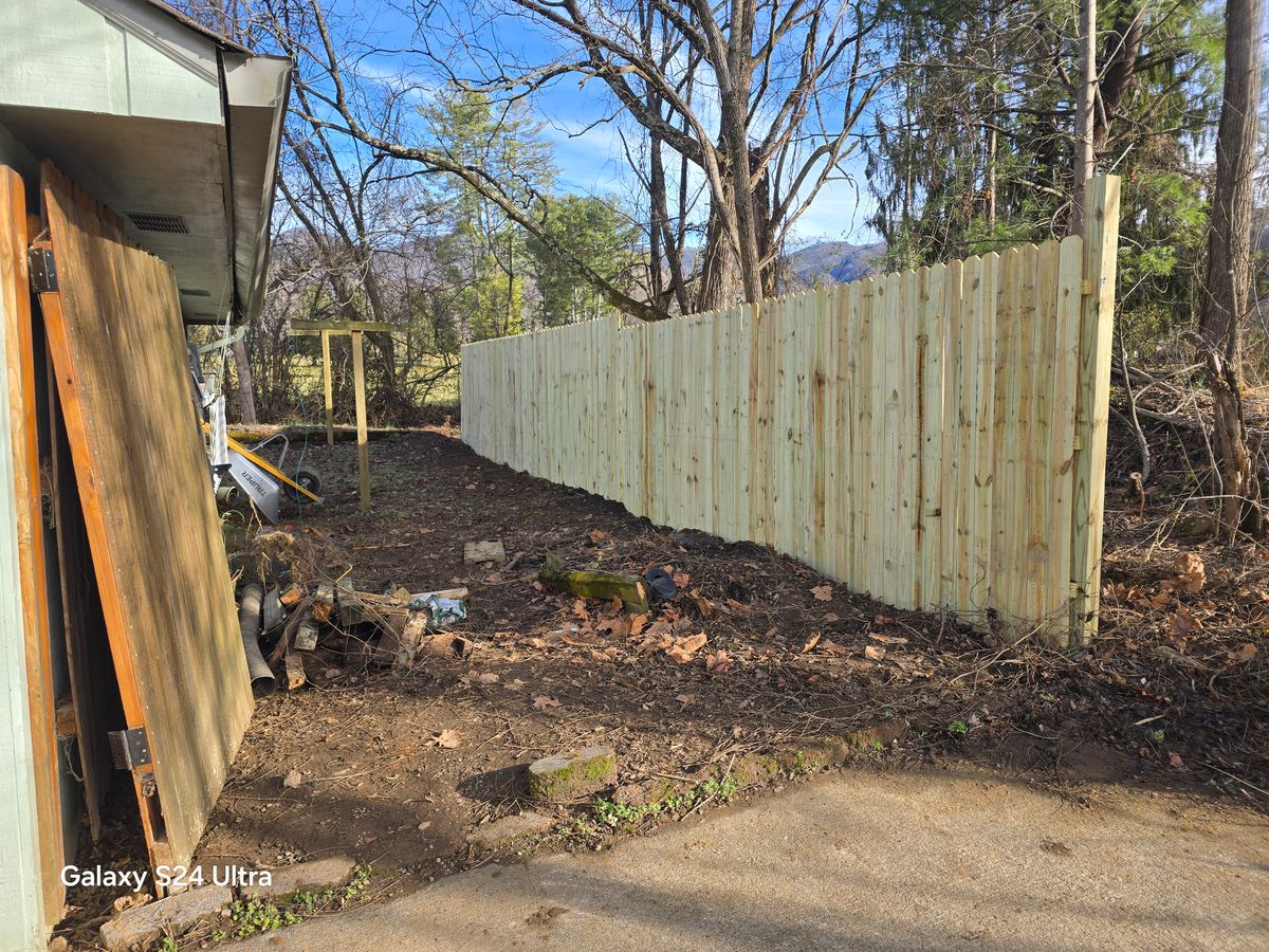 Stumpgrinding for Lopez Landscaping and Tree Service  in Waynesville, NC