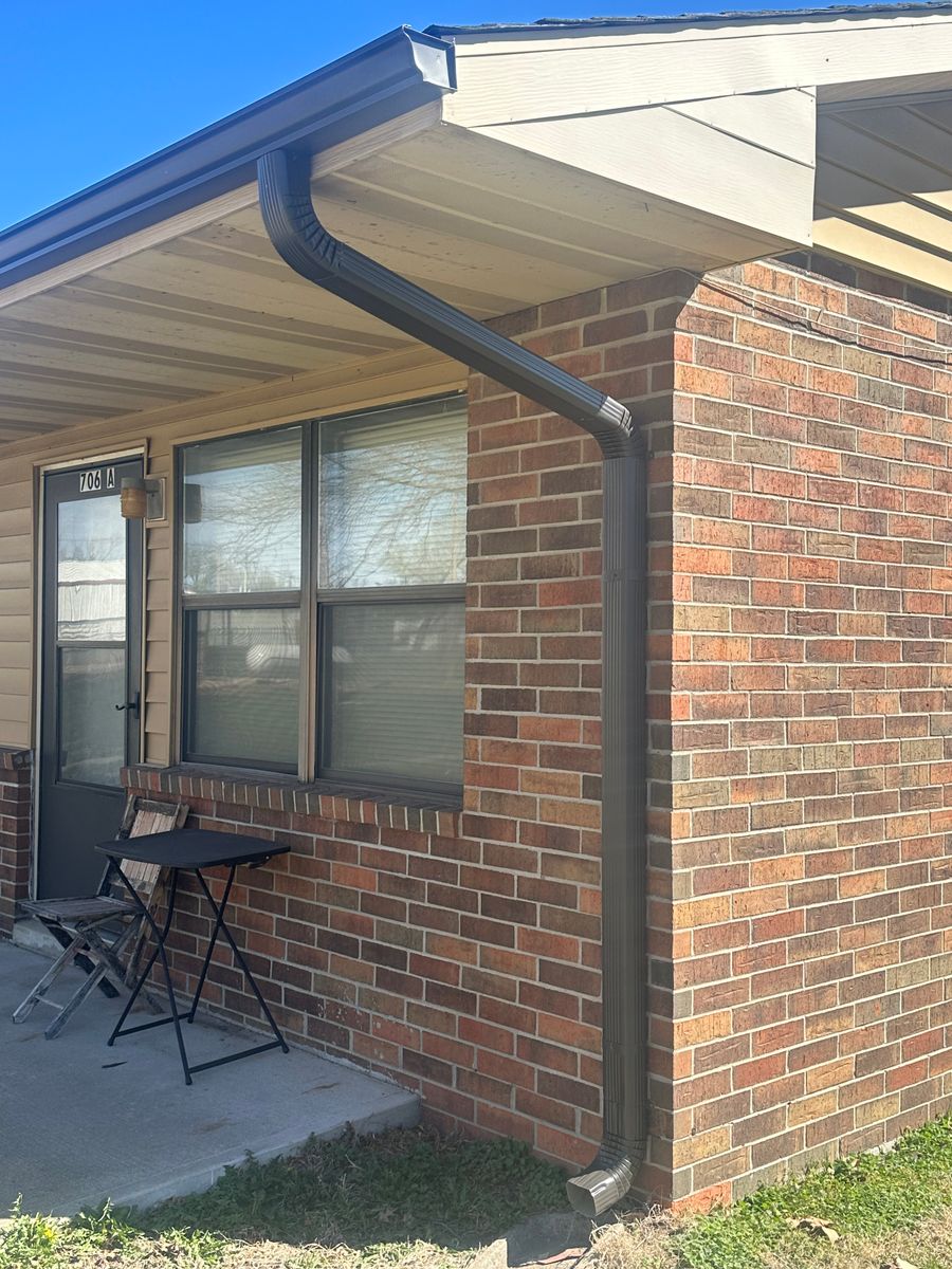 Siding for Crump Construction & Roofing, LLC  in Urich,  MO