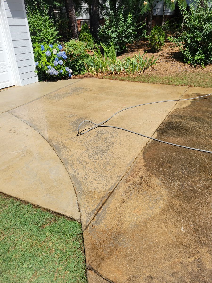 Driveway and Sidewalk Cleaning for Hydro Hustle in Athens,  GA