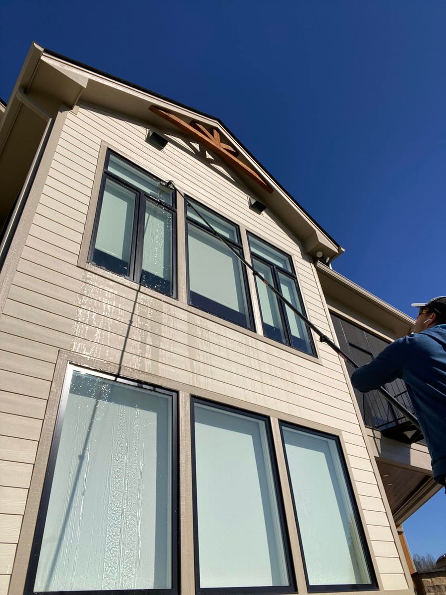 Window Cleaning for Rakos Exterior Cleaning in Lynchburg, VA
