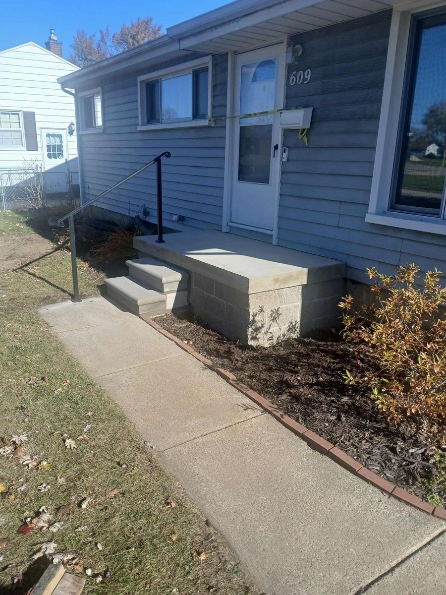 Deck & Patio Installation for Chapman Surfaces Tile & Remodeling in Milan, MI