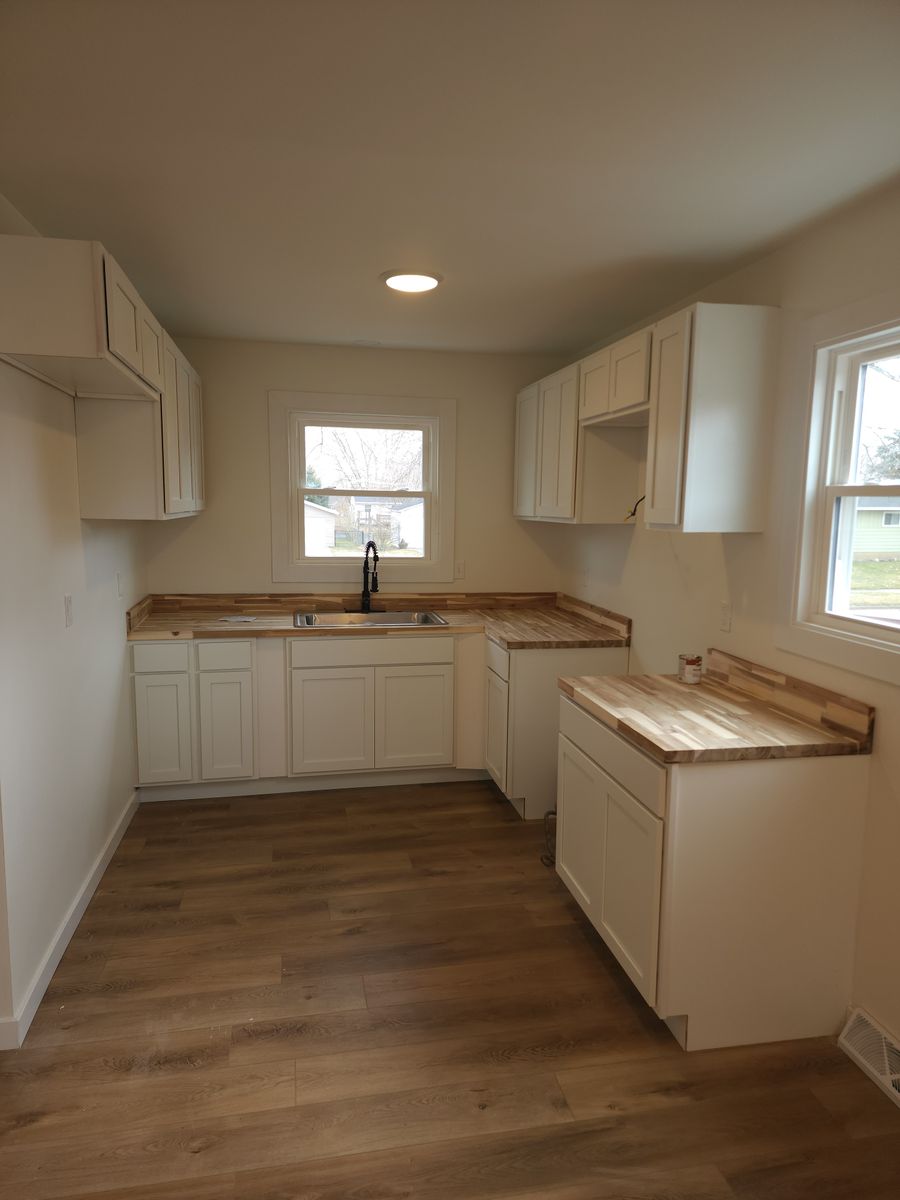 Cabinet Installation for Majestic Drywall & Power Washing in Wyoming, MI