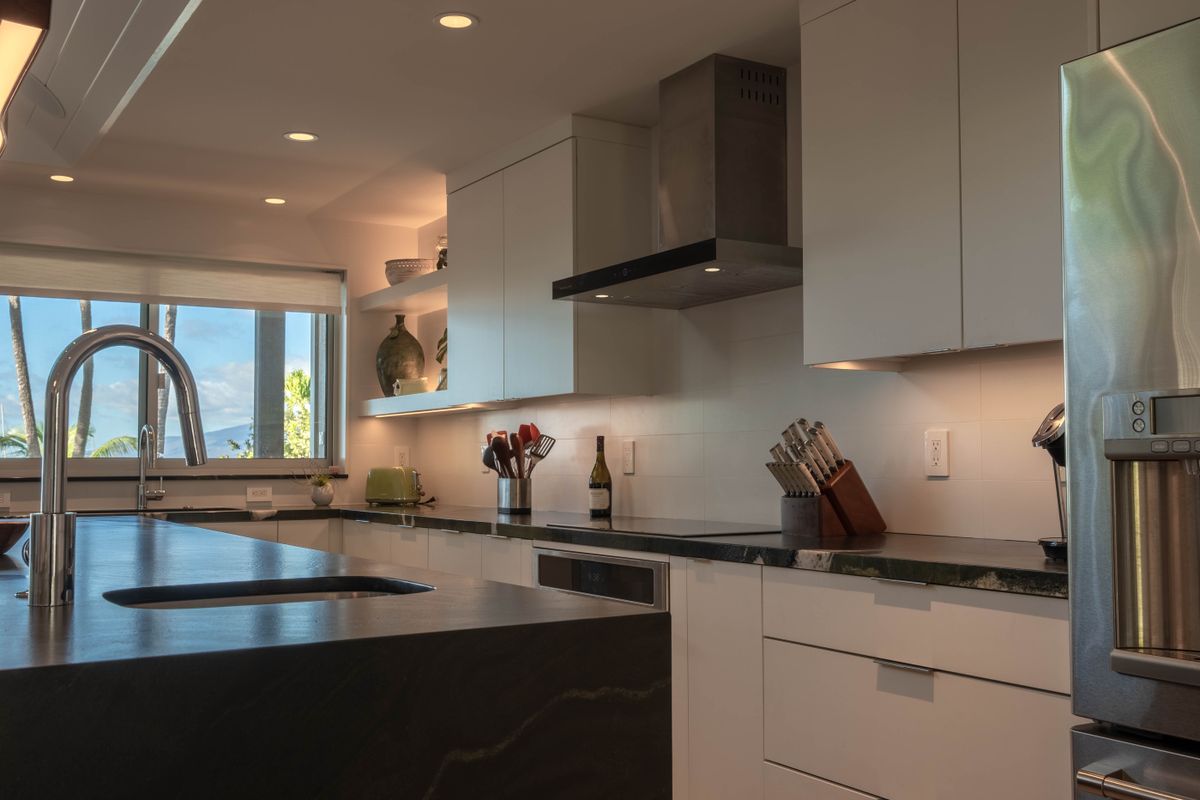 Custom Cabinetry for Alexander's Designs & Remodeling LLC in Kahului, HI