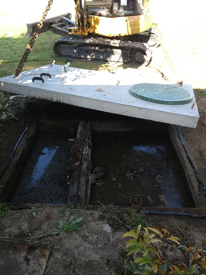 Septic Tank Cleaning for Sky Valley Pumper INC in Sultan, WA