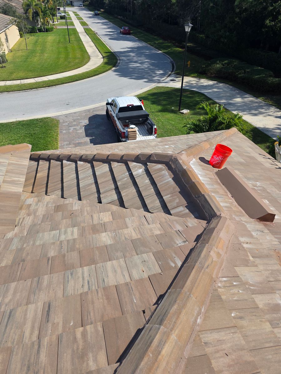 Roof Replacement for Ridgecap Roofing in Port St. Lucie, FL