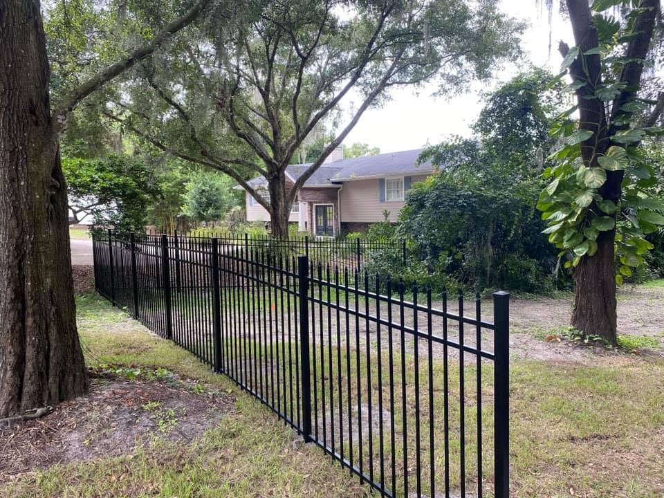Aluminum Fencing for Browne’s Yard Creations in Fruitland Park, FL