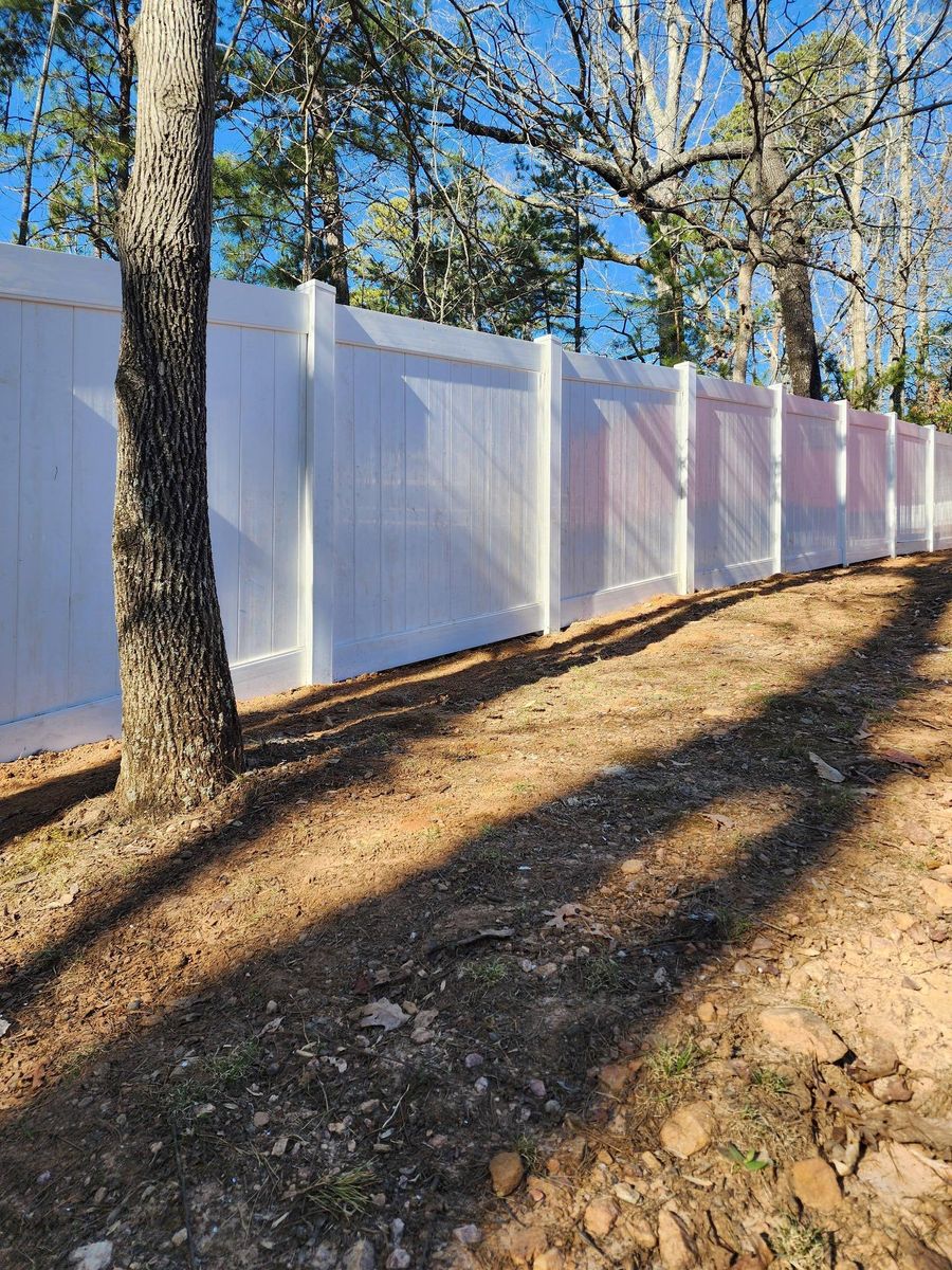Fencing for Castaneda Home Services  in Gainesville, GA