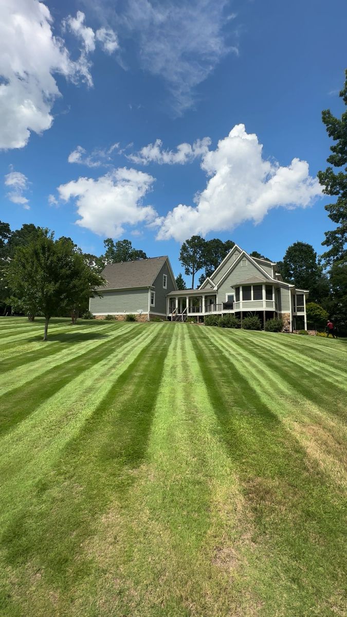 Mowing for Jameson’s Landscaping & Pressure Washing in Eatonton, GA