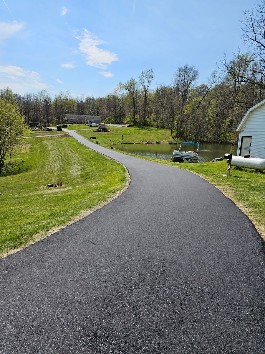 Driveway Paving for Smith's Paving and Sealcoating in Rushville, IN