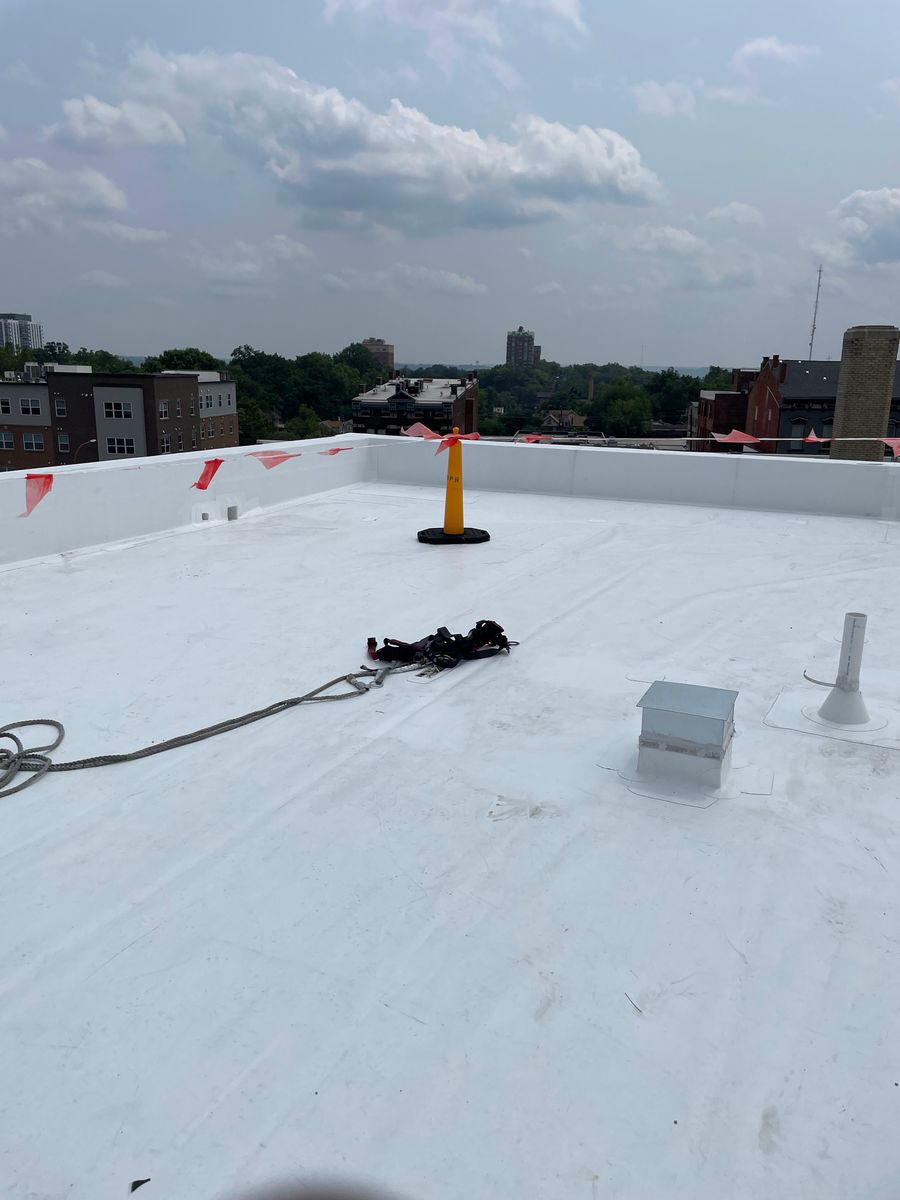 Flat Roof Systems for Rucker Roofing, LLC in Dayton, OH