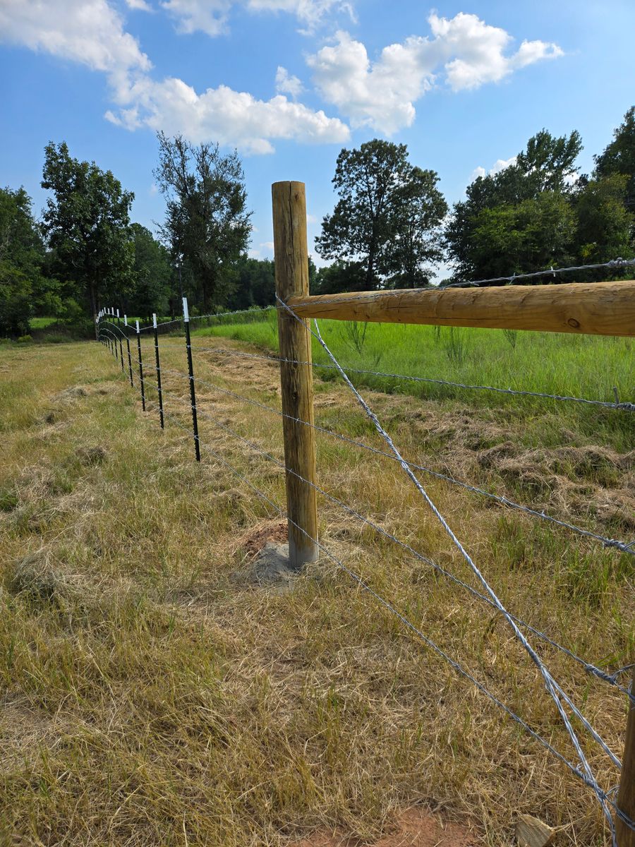 Agricultural Fencing for JR Fences in Lindale, TX