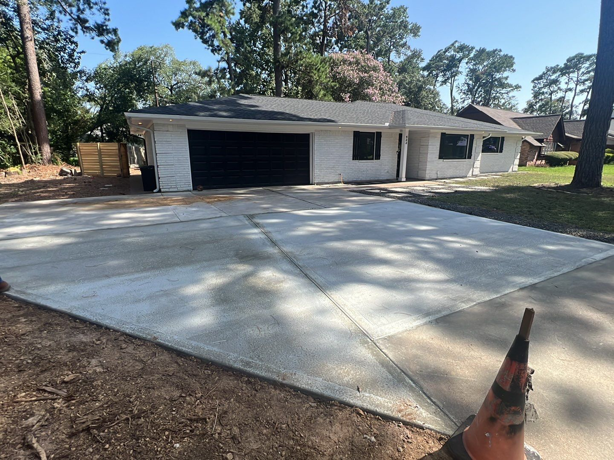 Sidewalk Installation for Concrete Pro Texas in Houston, TX