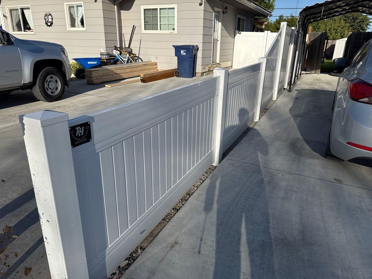 Fence Repair for T&H Outdoor Services in Twin Falls, ID