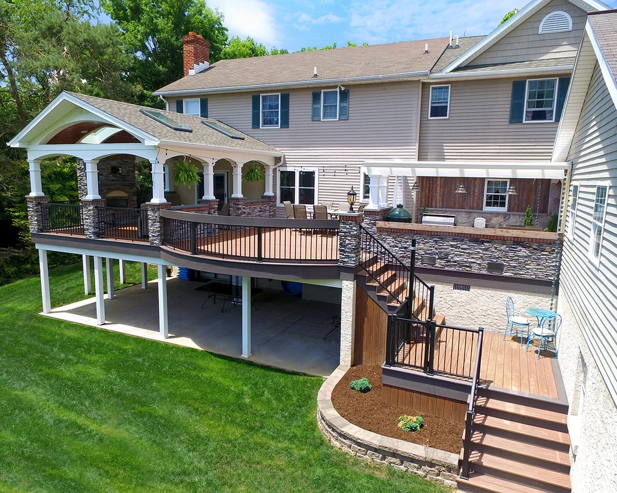 Decking and Porches for Lifetime Roofing & Renovations in Garden City, NY