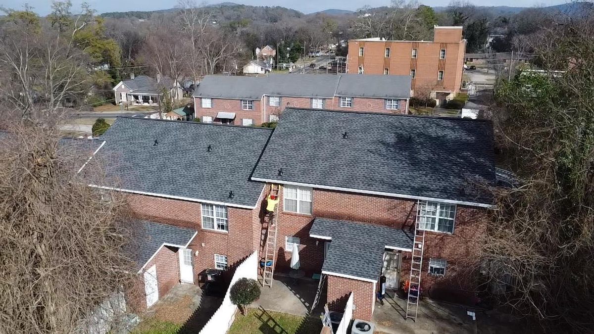Roofing Installation for Givins Roofing & Gutters in Cartersville, GA