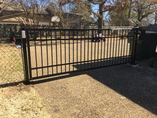 Gate Installation for R & R Metal Works in Tyler, TX