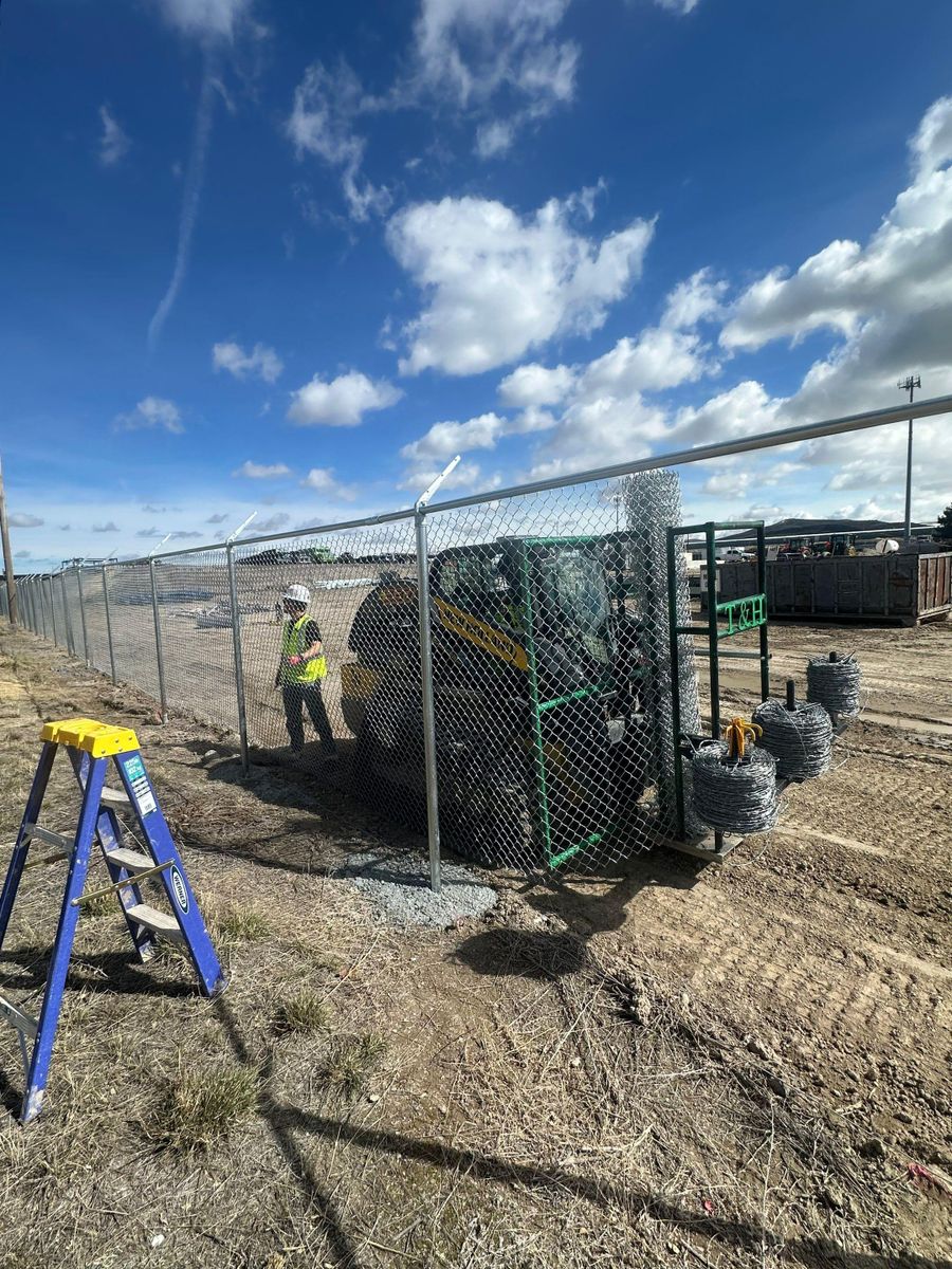 Chain Link Fence  for T&H Outdoor Services in Twin Falls, ID