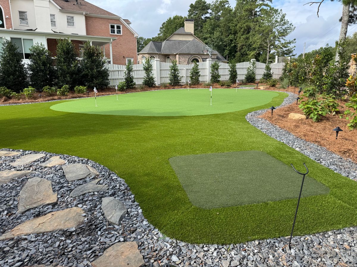 Artificial Turf for Fusion Outdoor Living in North Georgia, GA
