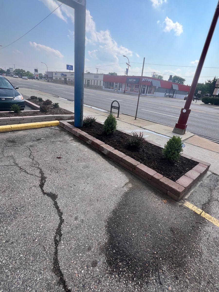 Decorative stone/Mulch Installation for Alltimate Outdoor Services in Warren, MI