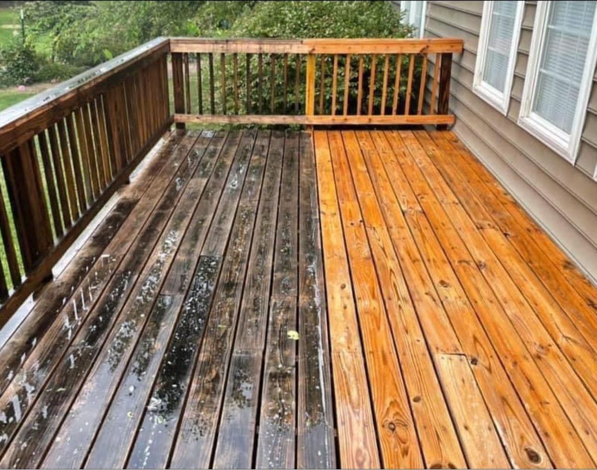 Deck Cleaning for Port City Power Washing in Wilmington, NC