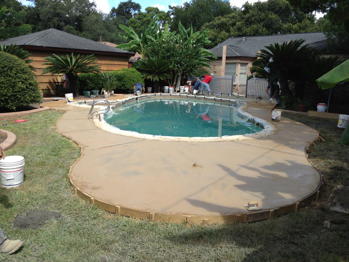 Pool Remodels for Texas Curb N Borders in Houston, TX