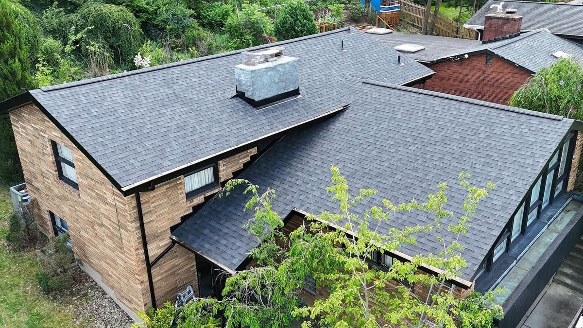 Commercial & Residential Roofing for Ridge Point Roofing in Venetia, PA