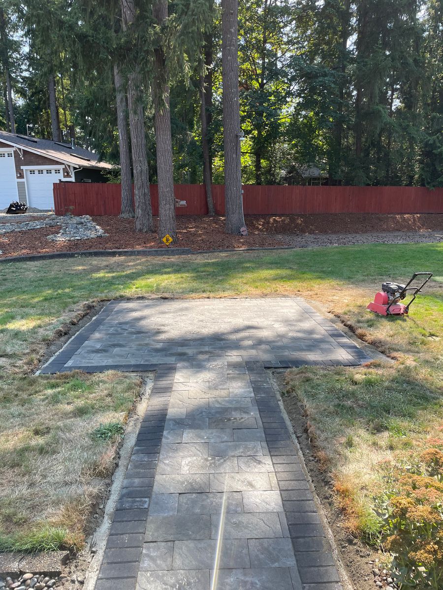 Property Maintenance for Stealth Landscaping in Black Diamond, WA
