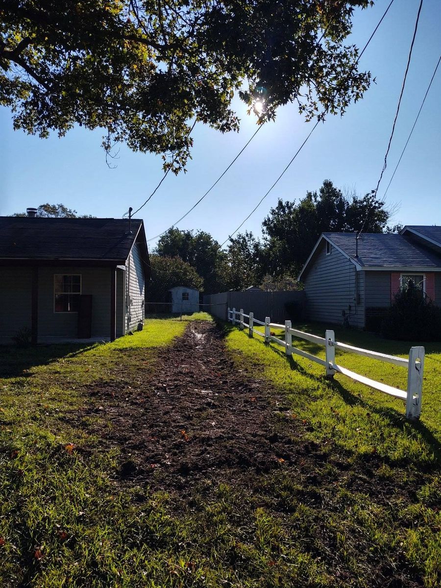 Flower Bed Cleanouts for JD's Tractor Works, LLC. in Savannah, GA