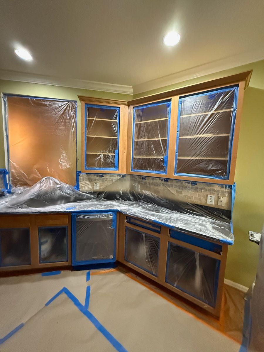 Kitchen and Cabinet Refinishing for Escorpio Painting in Tampa, FL