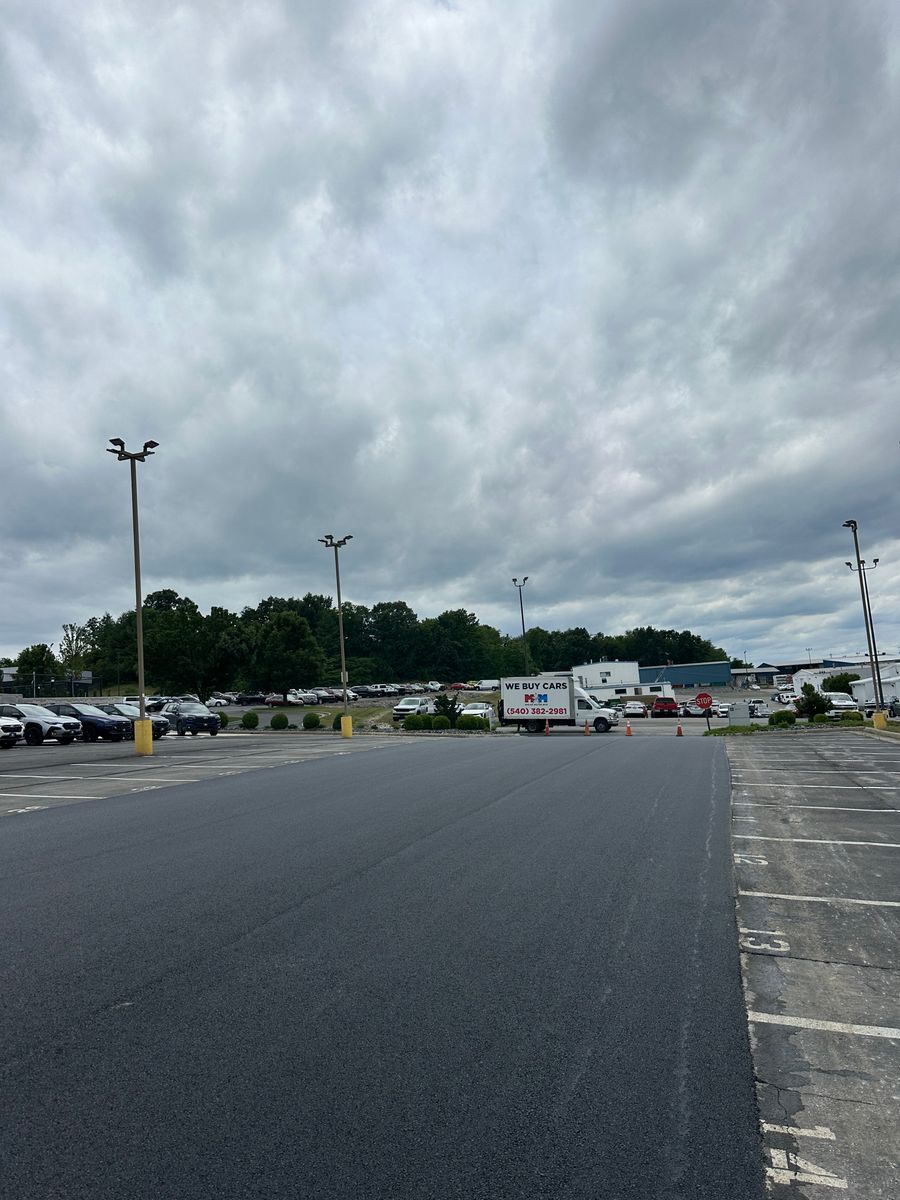 Sealcoating for James R Carter Paving in Roanoke, VA