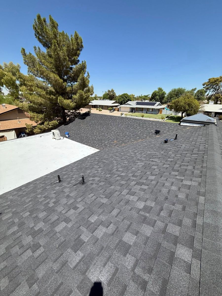 Roofing for Anozira Contracting Services  in Phoenix, AZ