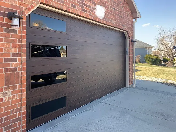 Garage Door Installation for 423 Garage Doors in Signal Mountain, Tennessee