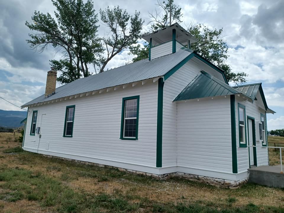 Exterior Painting for Matus Painting & Finishing in Hotchkiss, CO