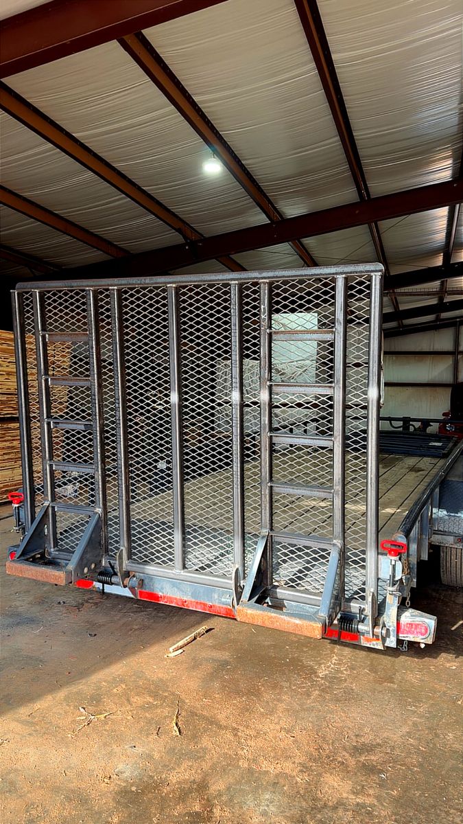 Truck/Trailer Repair and Modifications for Wright's Fabrication in Huntsville, AR