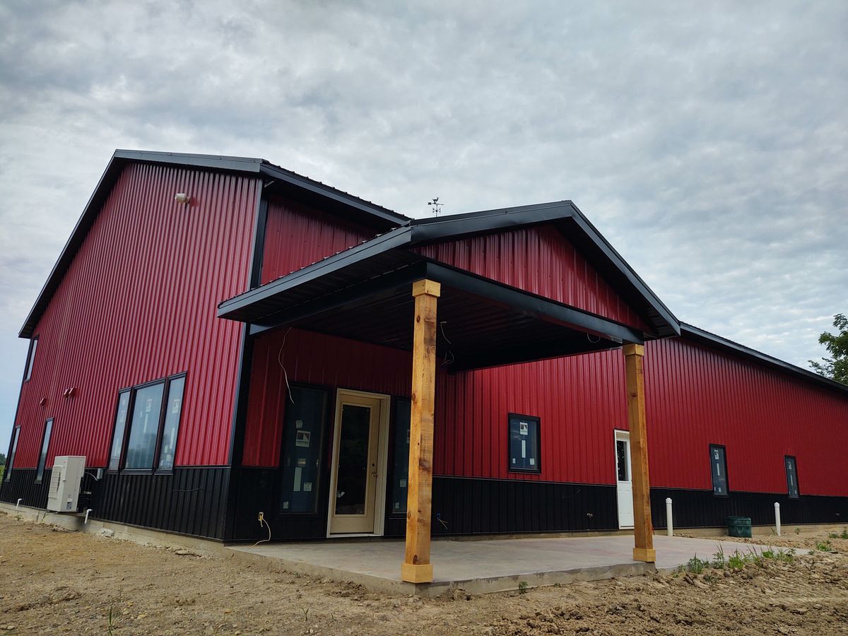 Custom Homes for Wilson & McComb Homes in Fort Wayne, IN