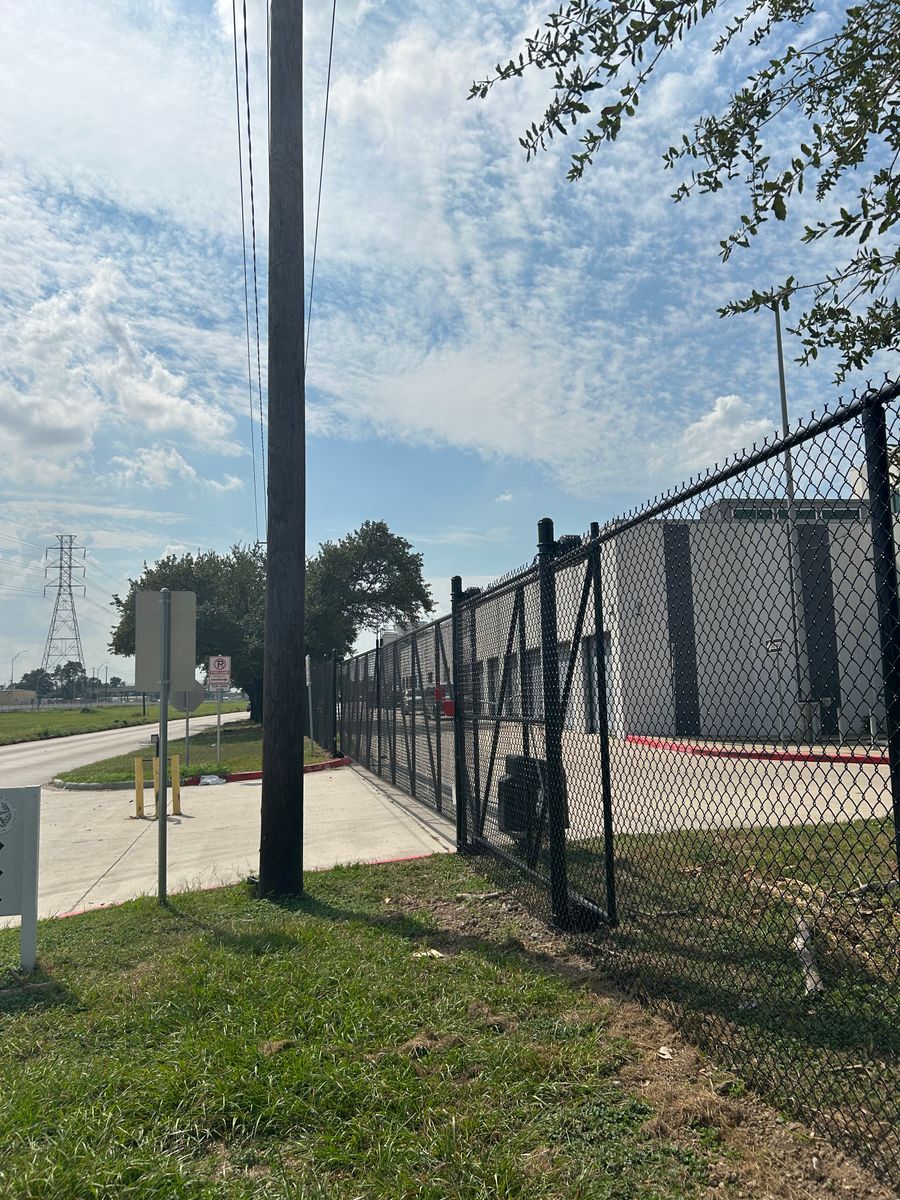 Fence Installation for Kingdom Fence in Houston, TX