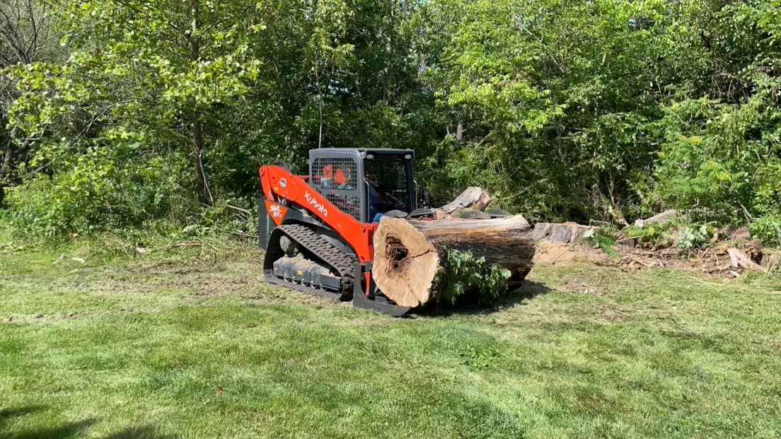 All Skidloader Services for Baker Professional Services LLC in Shelbina, MO