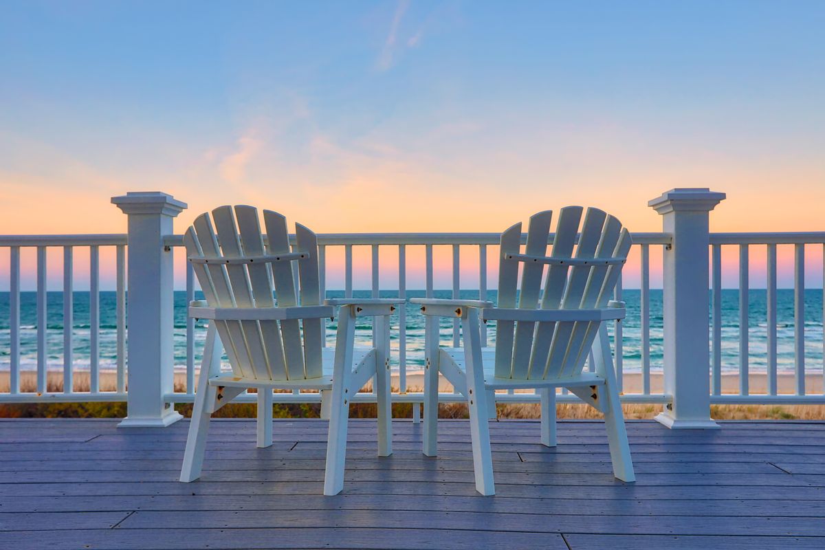 Deck Installation for Inlet Hardwood Flooring in Myrtle Beach, SC