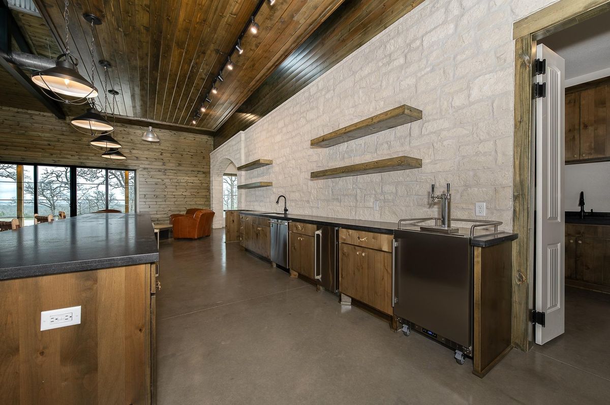 Custom Home Design for CWC Custom Homes & Barndominiums in Snook, TX