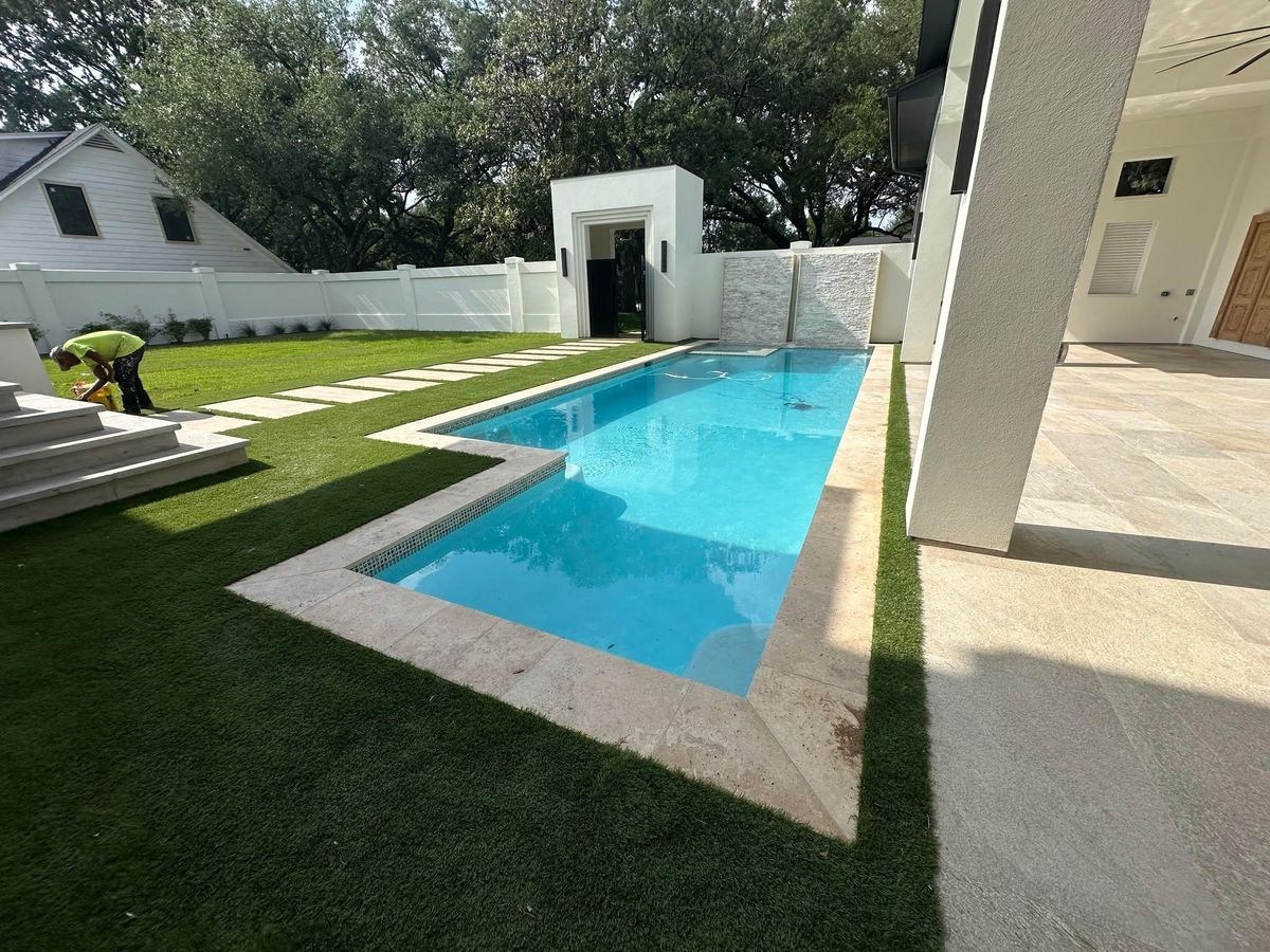 Custom Pool Construction for Azteca Pool Construction LLC in Houston, TX