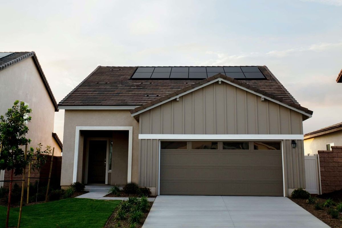 Roofing for Blue Spring Construction in West Plains, MO