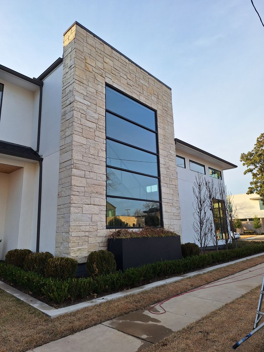 Window Cleaning for Connected Exterior Cleaning in Dallas, TX