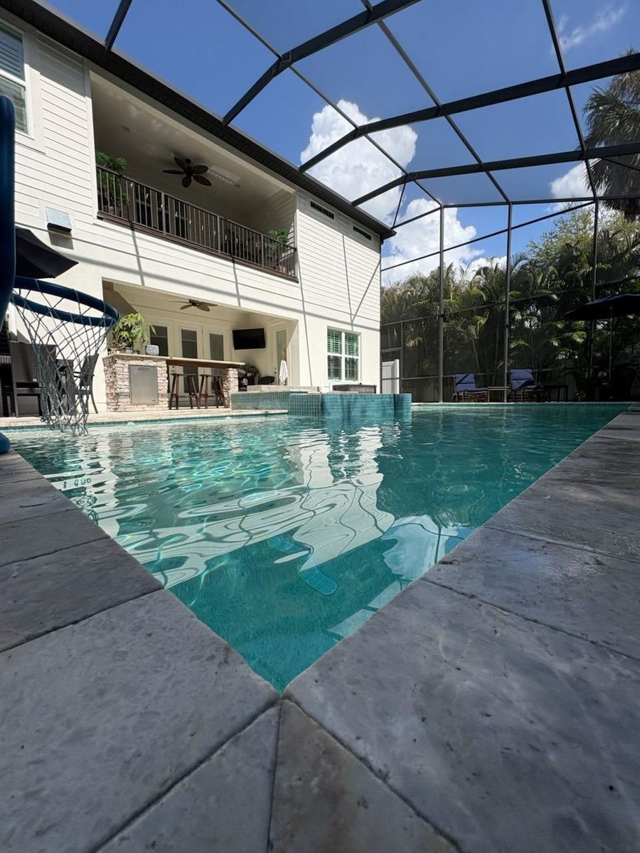 Pools Maintenance for Blue Bay Pools in Tampa, FL