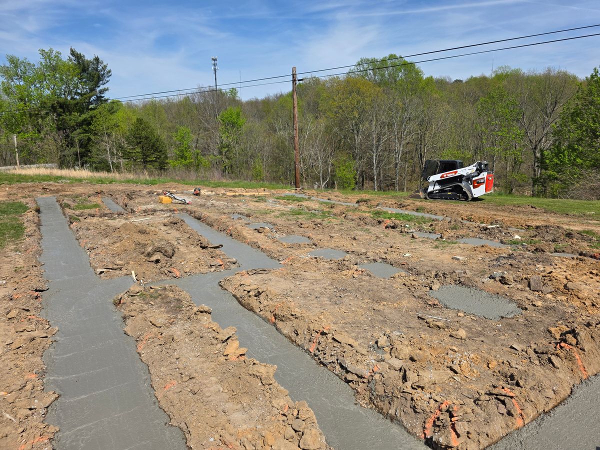 Land Clearing & Demolition for H&H Earthworks in Decherd, TN