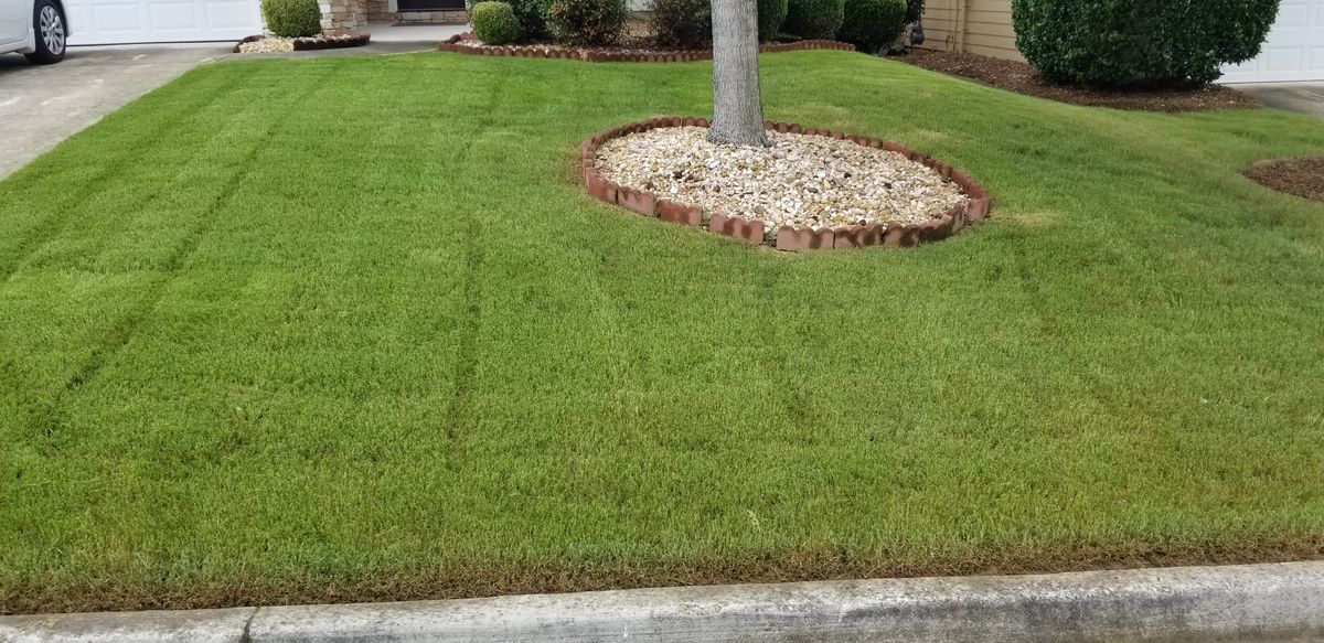 Lawn Service for New Beginning Landscape & Remodel LLC in Atlanta, GA