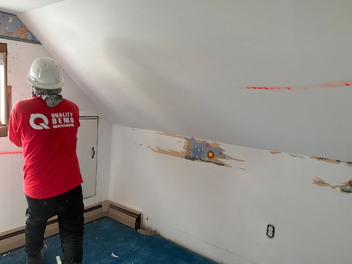 Residential Demolition for Quality Demo Services LLC in Lawrence, MA