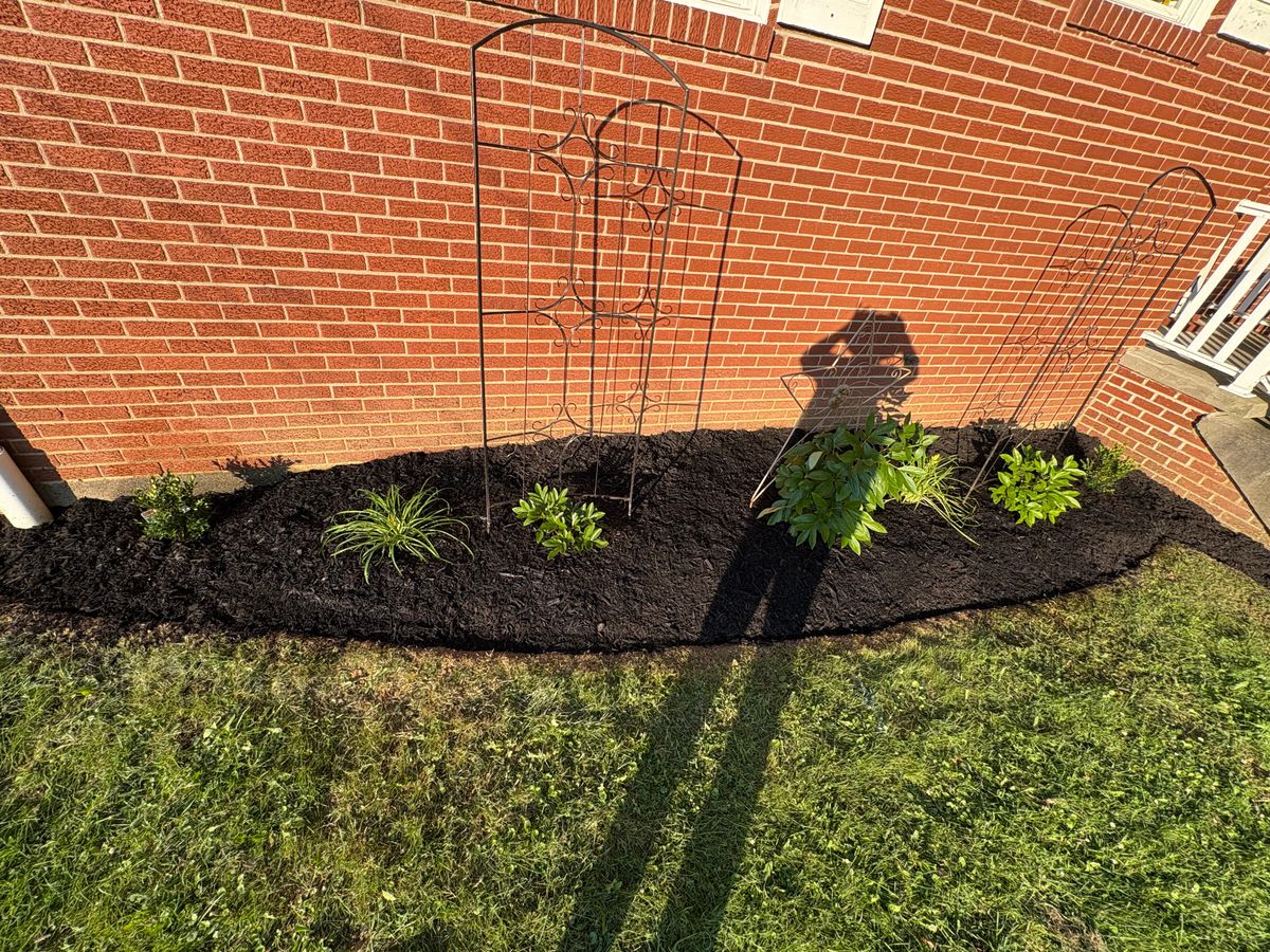 Mulch Installation for Cam Yardz in Washington, PA