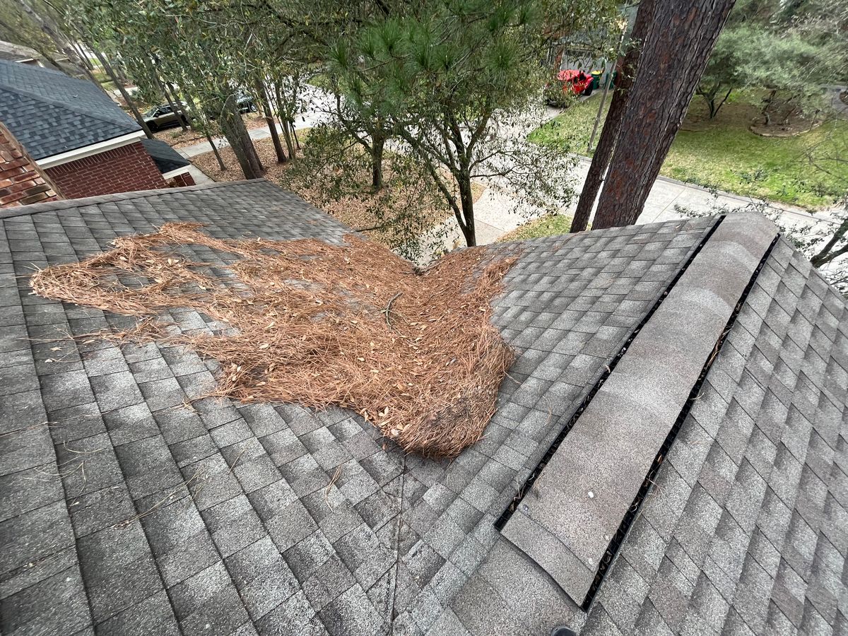 Roofing, gutters, pressure washing and repairs for LEGA Home Improvements LLC in Magnolia, TX